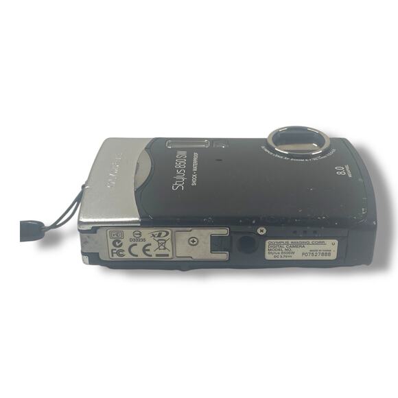 Olympus Stylus 850 SW 8.0MP Digital Camera - Black For Parts Lens Issue - Picture 4 of 4
